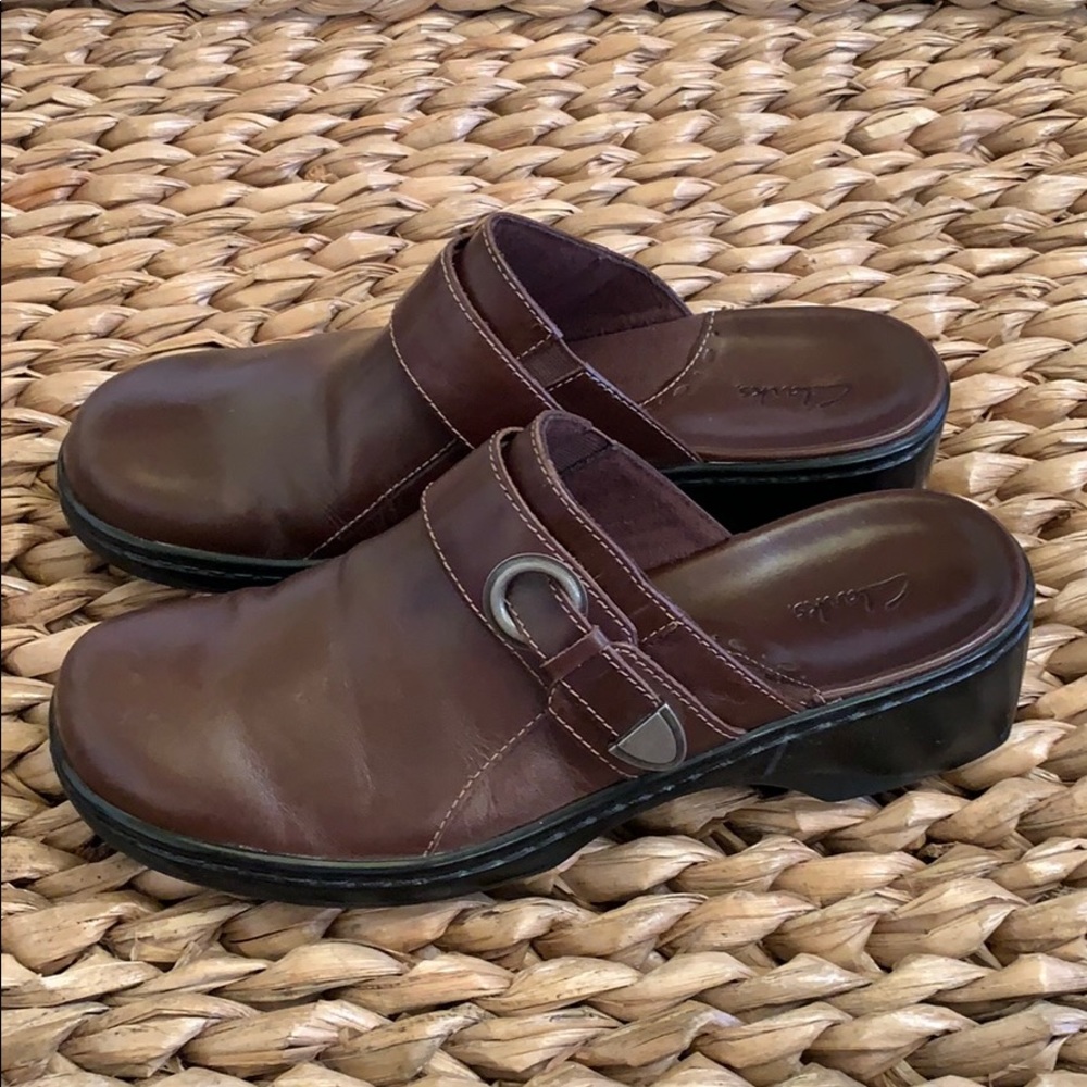 Clarks women’s mules size 7.5 genuine leather